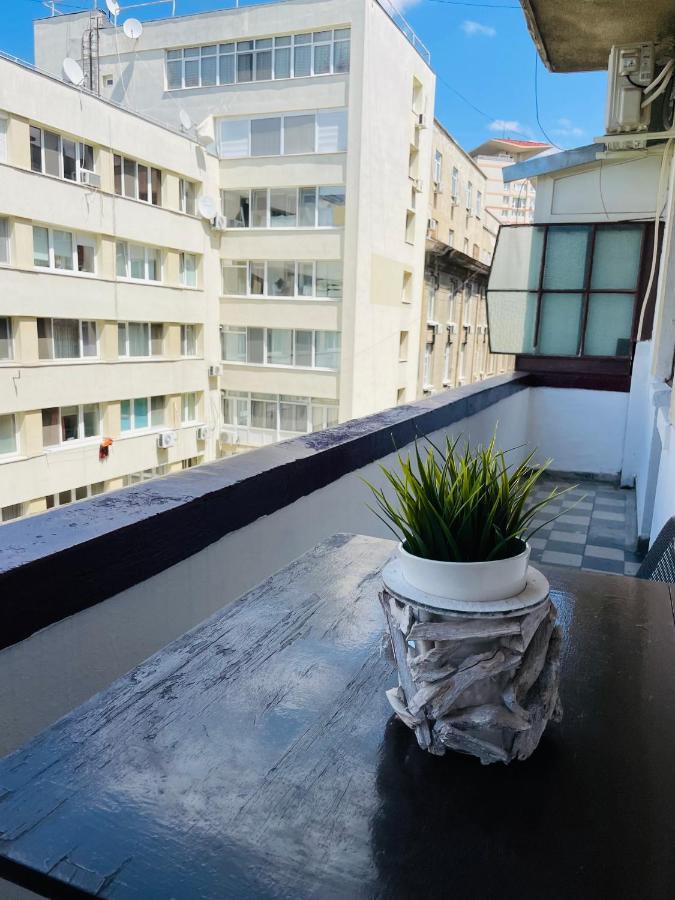 Cismigiu Park View Apartment Bucharest Exterior photo